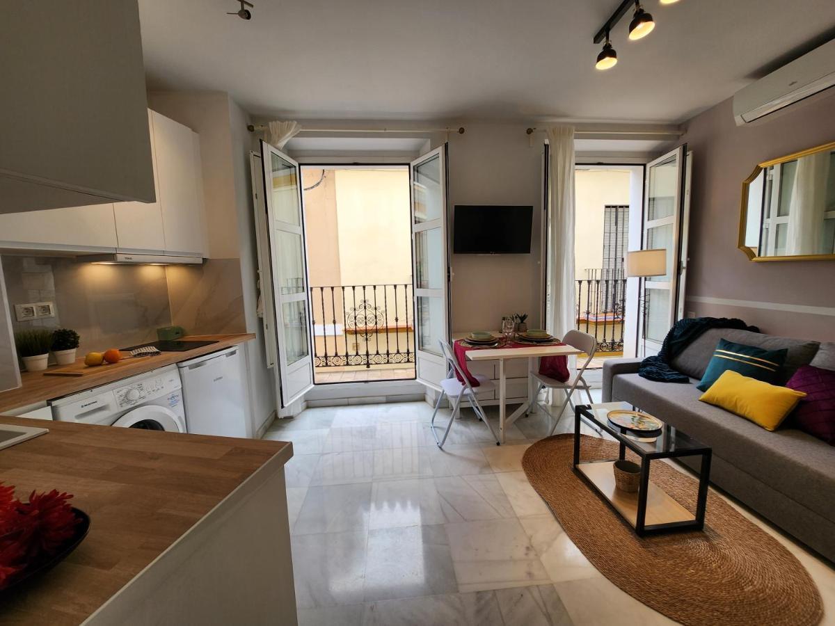 Lovely Center Apartments Seville - Balcony Lux Sol Exterior photo